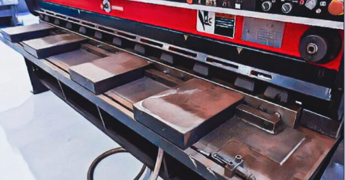 シャーリング加工機